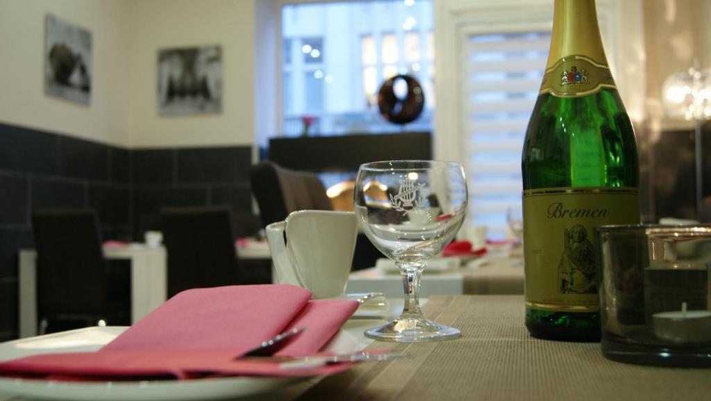 Plenus Boutique Hotel Brémai repülőtér Kültér fotó